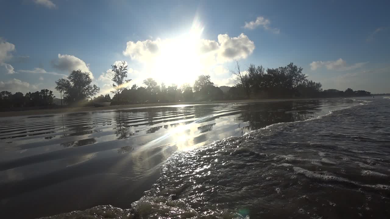 텔룩 고렉 해변, 메르싱, 조호르, 말레이시아의 공공 해변의 전망