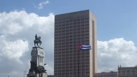 Havana-Hospital-01