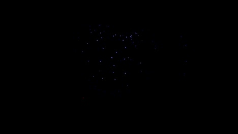 espectáculo de luces de drones que muestra una figura de corazón azul en el cielo nocturno, nuevo punto culminante tecnológico iluminado