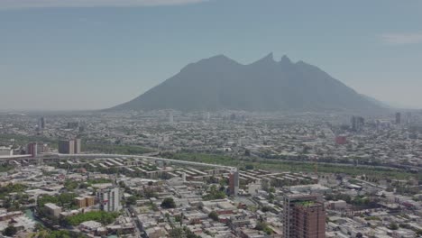 disparo de avión no tripulado cerro de la silla monterrey nuevo león