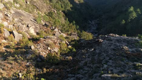 Landschaft-Geres-Portugal-Fluss-Berg-Natur