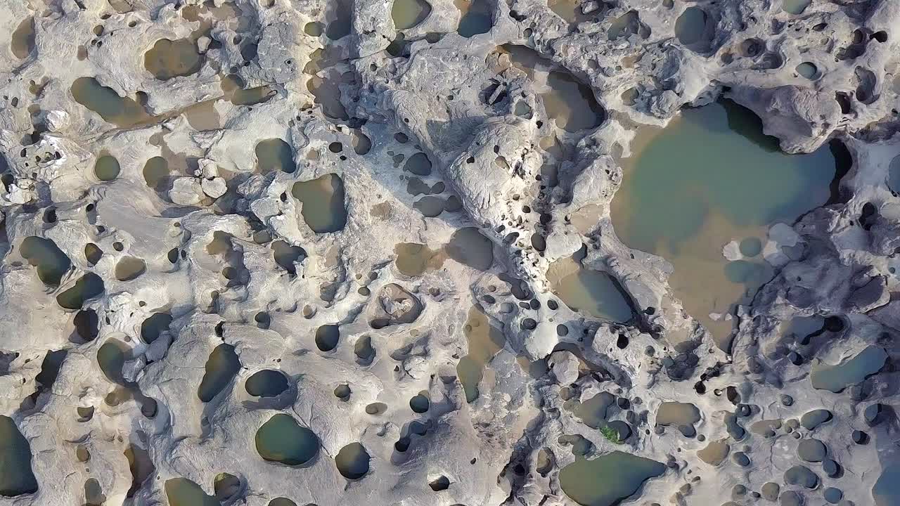 놀라운  판 보크 - 태국의 그랜드 캐니언 우본 라차타니 지방