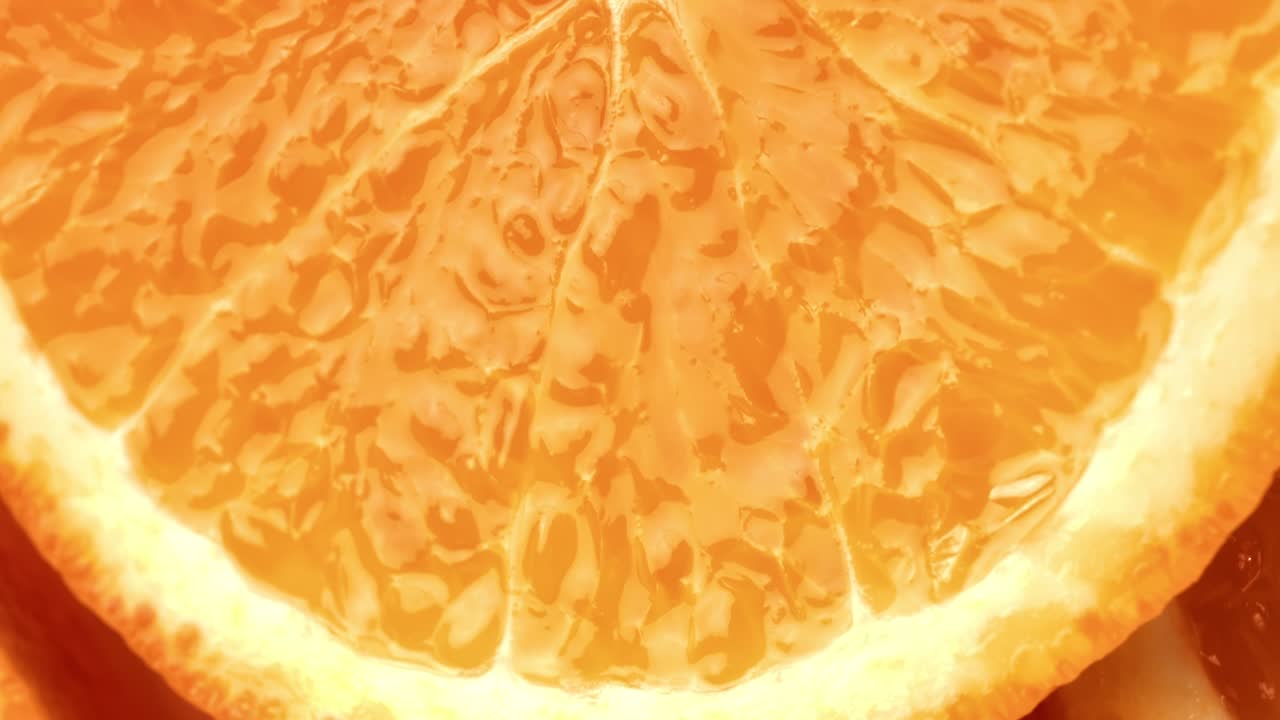 맛있는 오렌지 원 조각과 질 어리 계절 여름 비타민 사막 상단