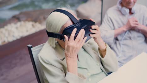 elderly woman experiencing virtual reality
