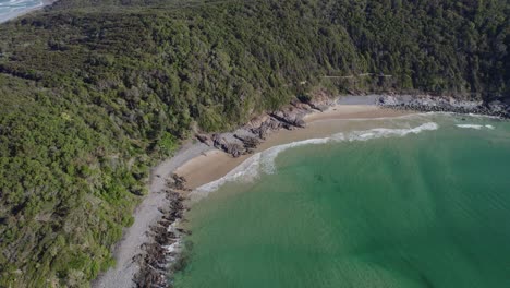 Little-Cove-Beach-Paraíso-Aislado-En-Noosa-Heads