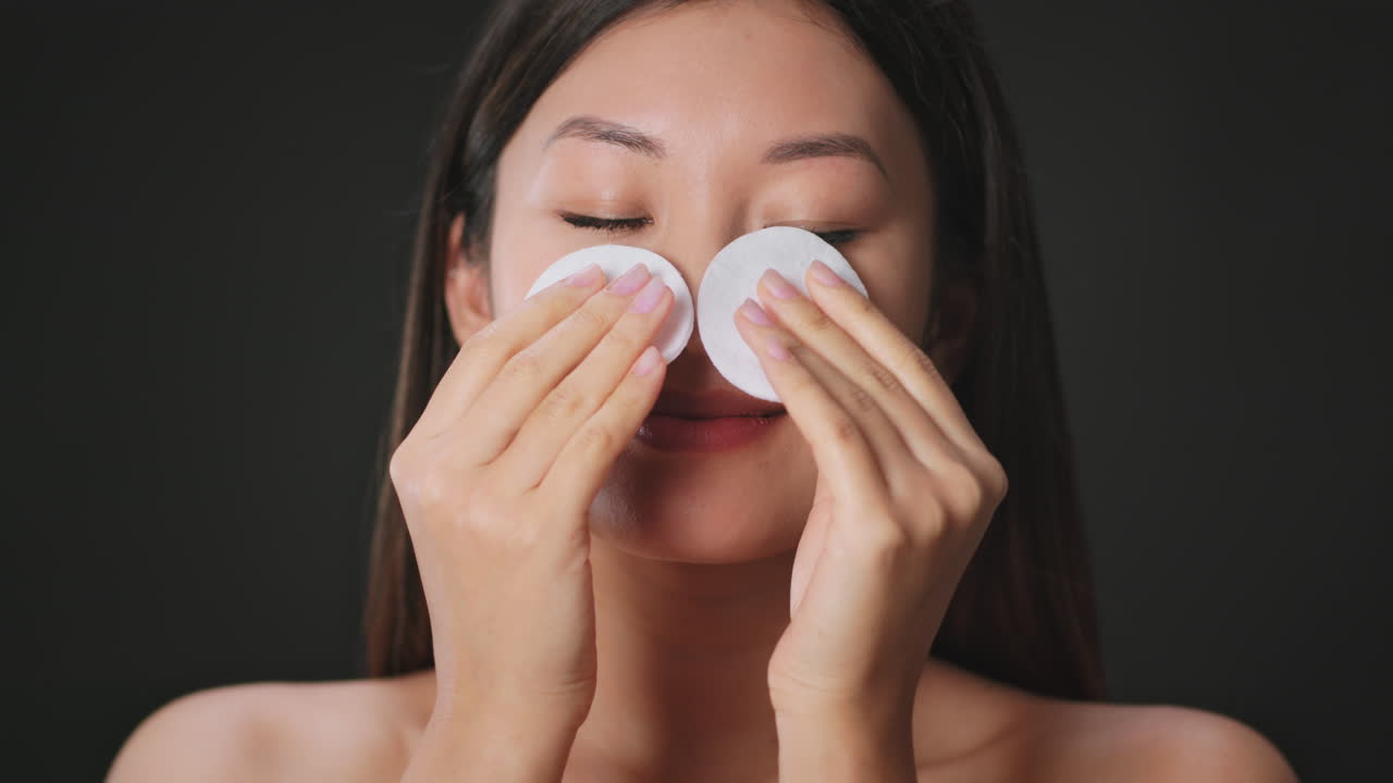 면으로 얼굴을 는 여자