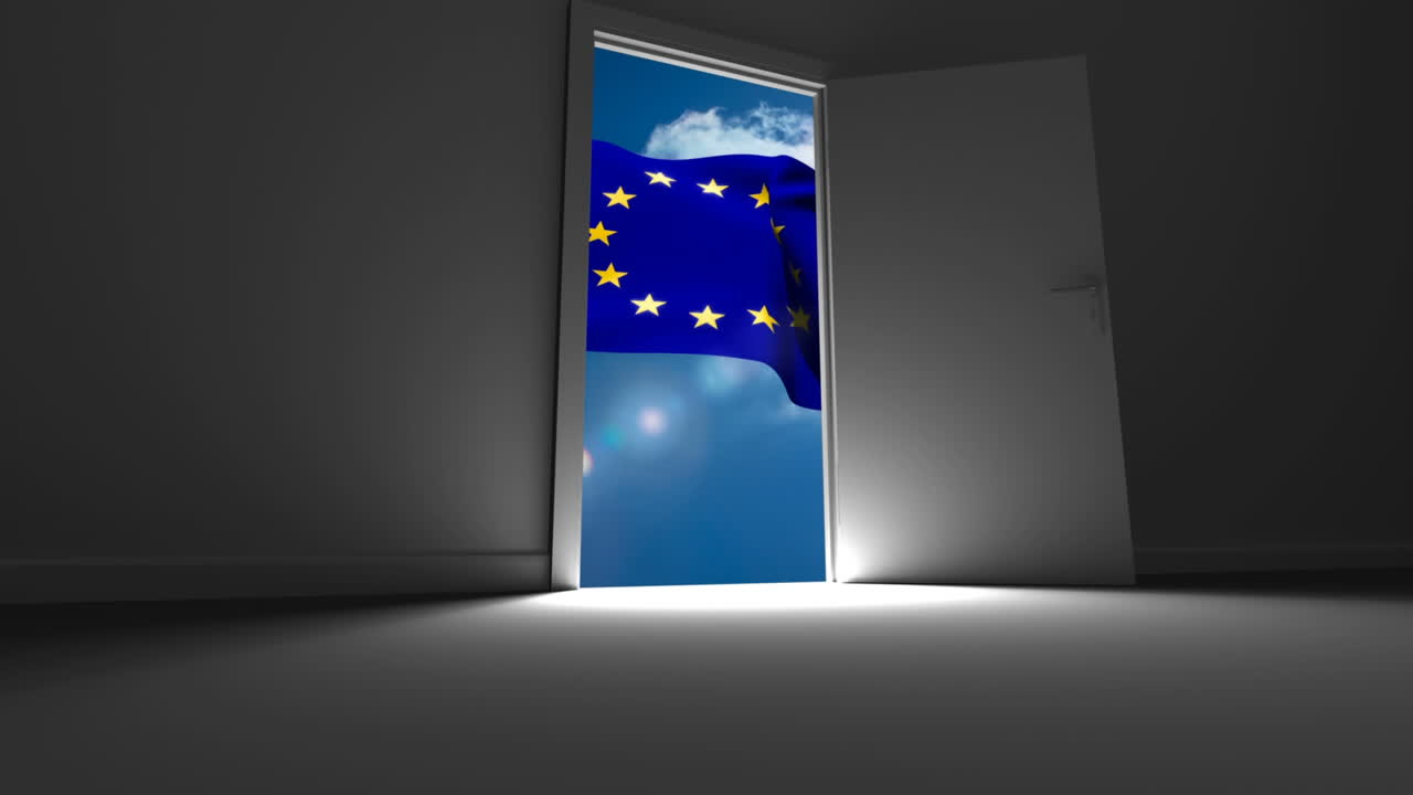 Bandiera europea che sventola dietro la porta.