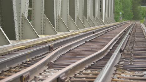 Slow-panning-shot-of-an-empty-Scandinavian-railway