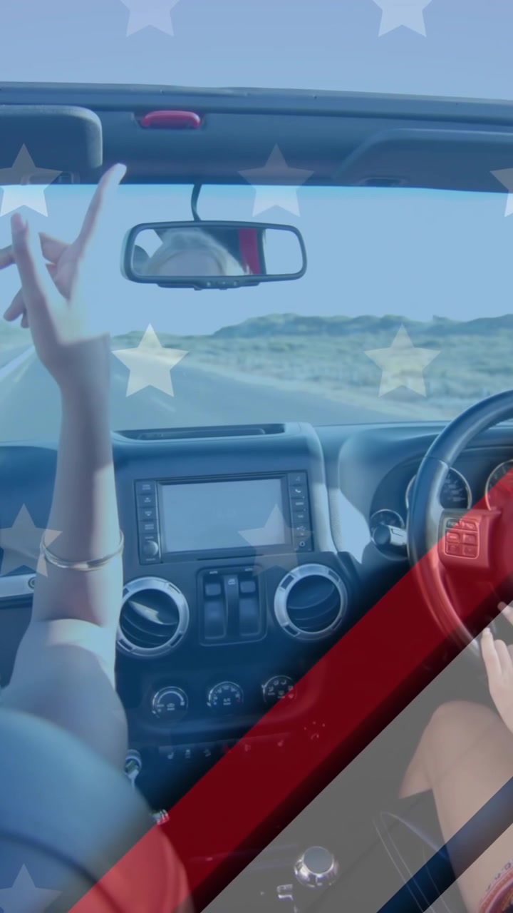 Animazione della bandiera USA su donne felici e diverse in auto in spiaggia in estate