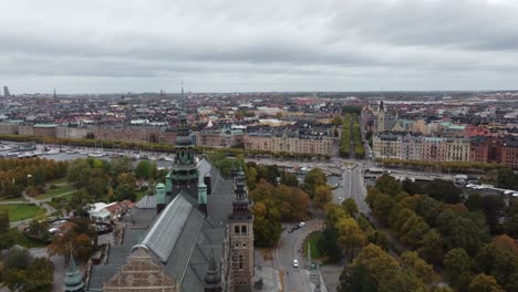 Es-Una-Vista-Aerea-De-La-Ciudad-De-Estocolmo,-Suecia