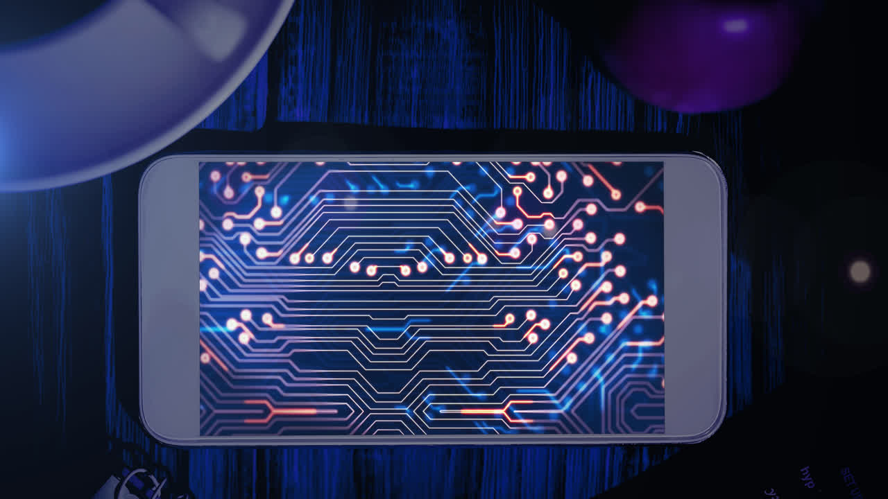 animación de teléfono inteligente con procesamiento de datos en la oficina