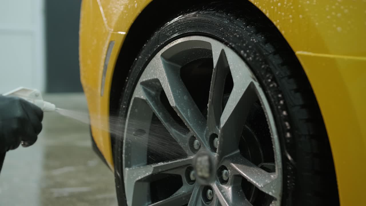 Professional Car Detailing – Washing, Ceramic Coating, and Interior Cleaning