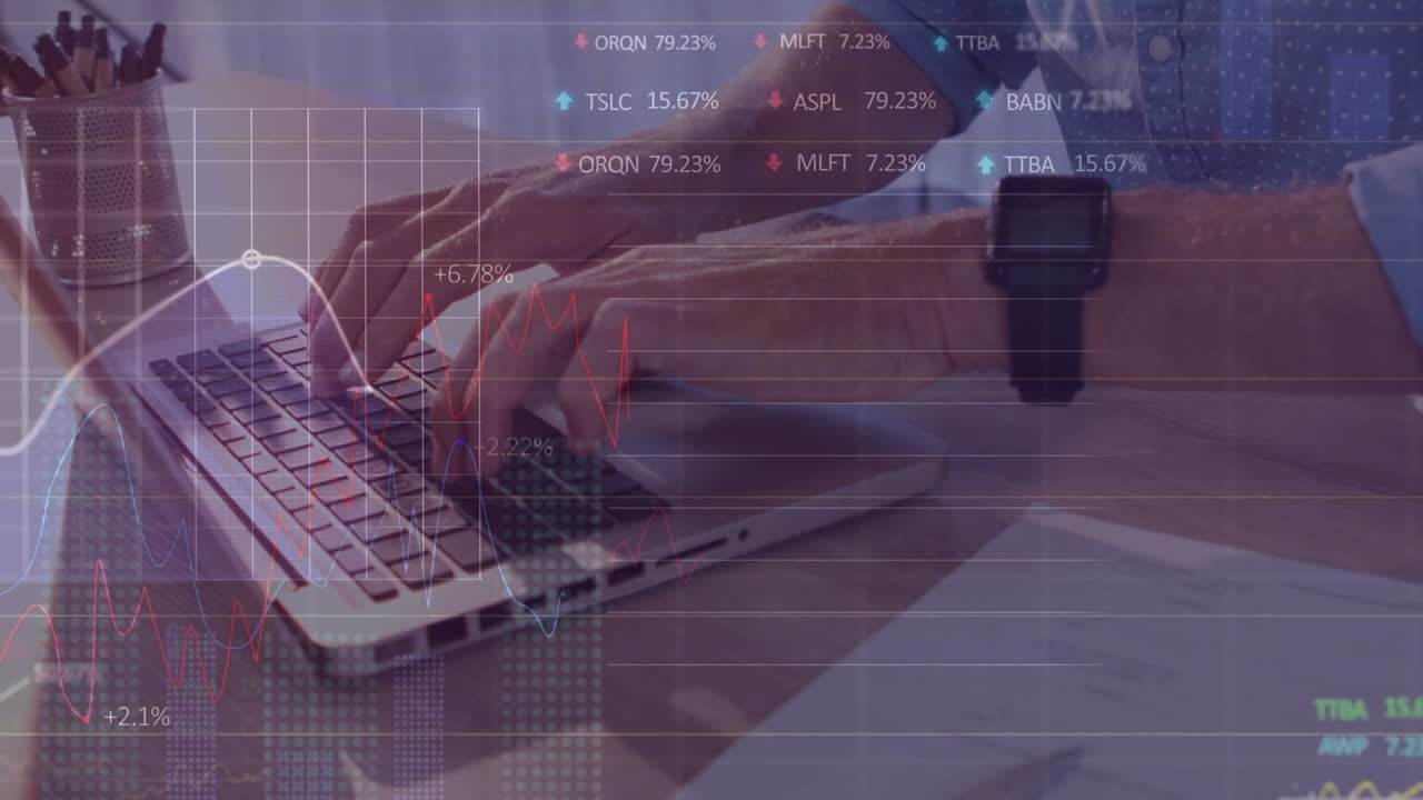 animazione dell'elaborazione dei dati del mercato azionario su una sezione centrale di un uomo che usa un portatile in ufficio