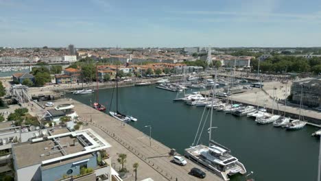 Boats-moored-in-old-port-of-La-Rochelle,-Charente-Maritime-in-France