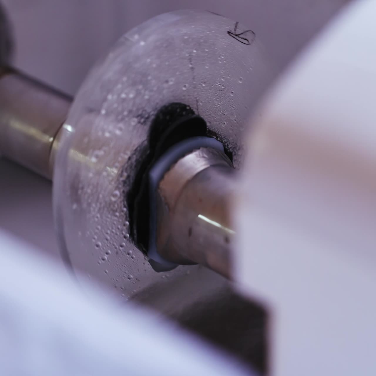 Cutting glasses lens