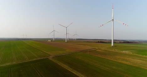 Vista-Aérea-De-Molinos-De-Viento-Producción-De-Energía-De-Energía-Agrícola-33