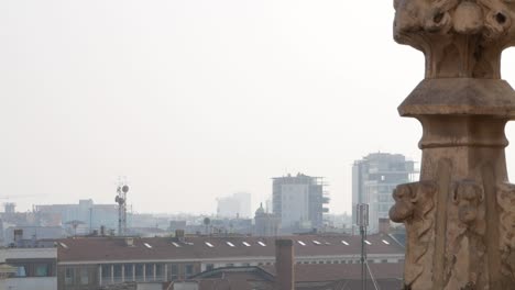 Milan-cityscape-from-Cathedral-rooftop,-static-view