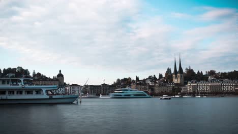 Lucerne-time-lapse-cloudy-day-of-the-city-in-Switzerland-with-old-architecture-building-and-reuss-river