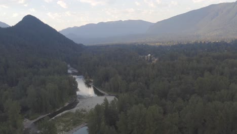 Aerial-view-of-river-basin-in-Snoqualmie,-Washington