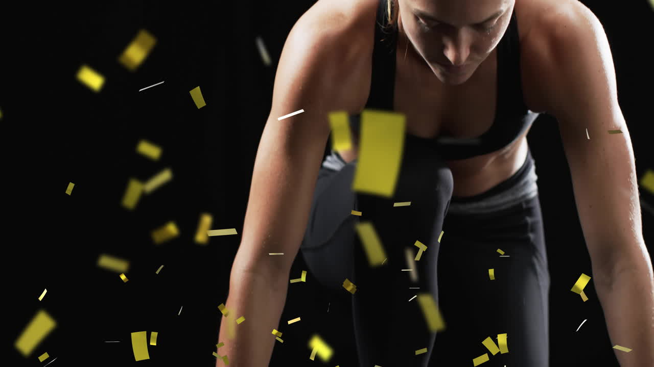 검은색 배경에 카우카시안 여성 달리기 선수 위에 떨어지는 콘페티의 애니메이션