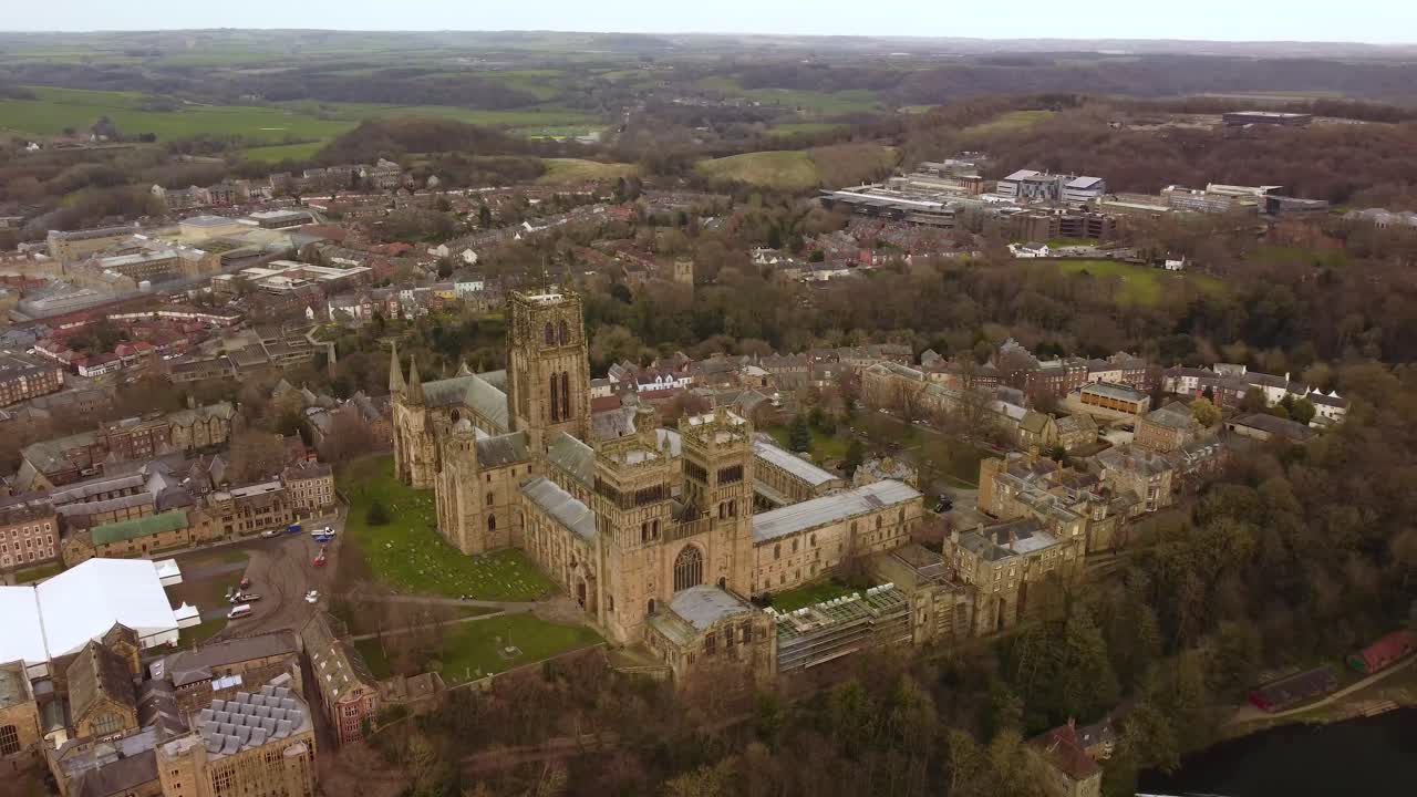 toma de arco aéreo de la catedral de durham, reino unido