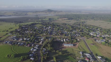 lakeside suburb in lake tinaroo near yungaburra town in atherton tablelands, queensland, australia