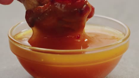 chicken wings with sauce