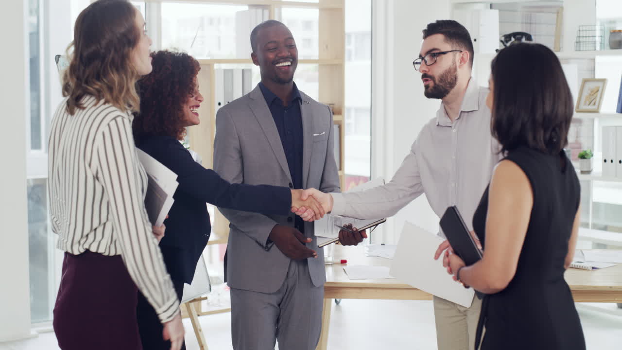 It's a meeting of fellow go-getters