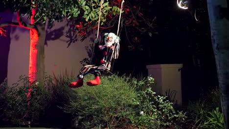 Swingende-Clown-Halloween-Dekoration-Und-Animatronik