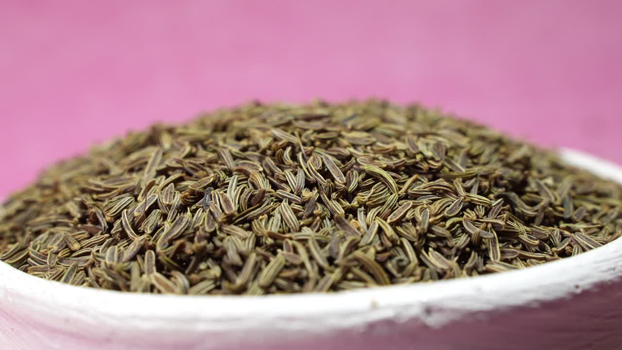 Black Cumin seeds are kept on a tray
