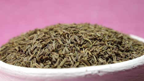 black cumin seeds are kept on a tray