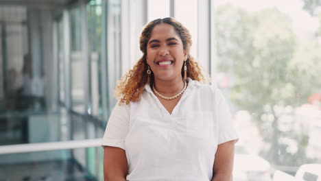 Face,-business-and-black-woman-in-office