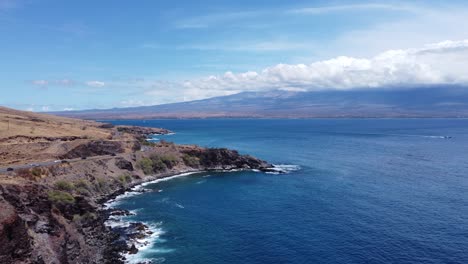 beautiful coastline of maui, hawaii