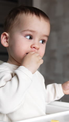 baby eating