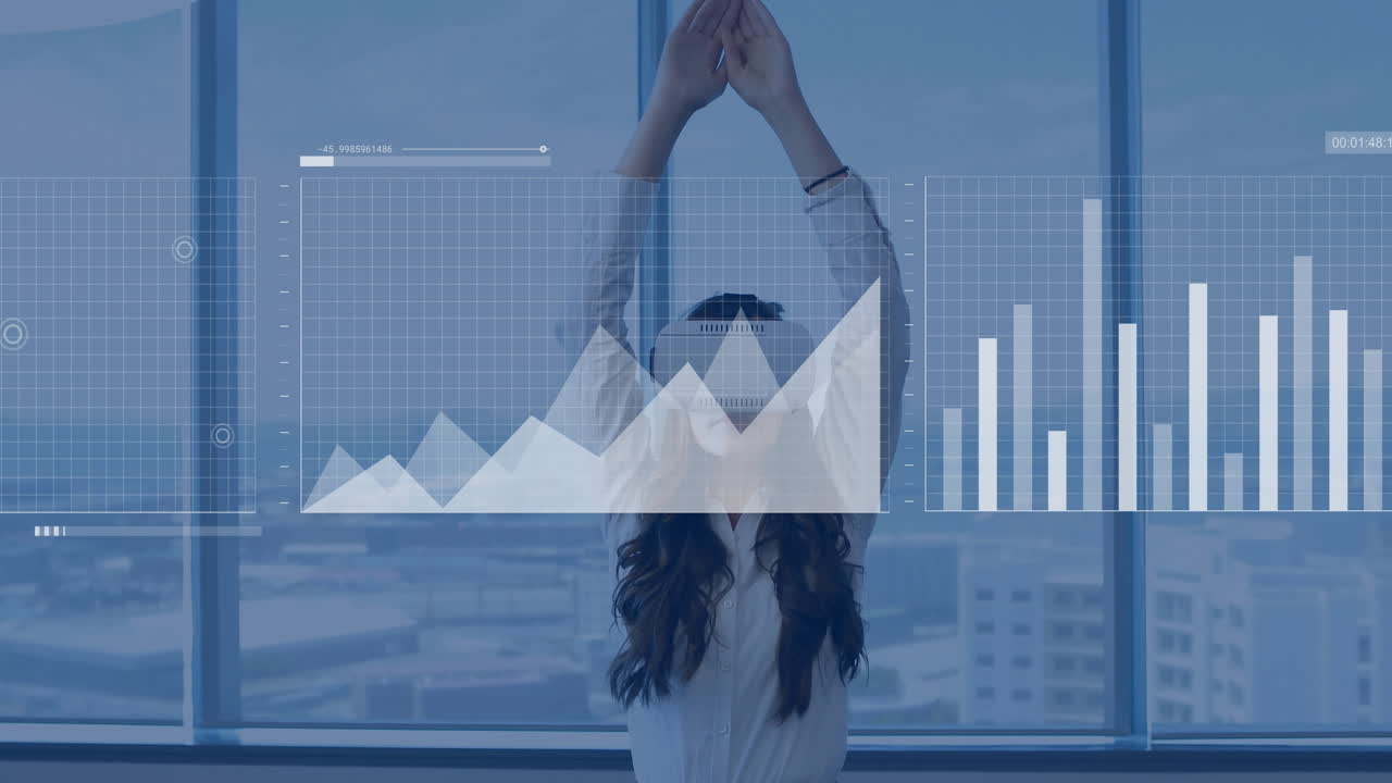 animación de procesamiento de datos y diagramas sobre mujer caucásica usando auriculares vr