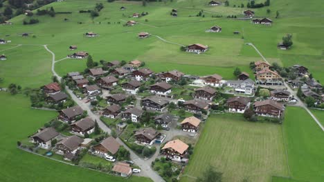 mejores edificios cinematográficos cortos de gran altura y de baja altura con cámara de avión no tripulado hacia los lados