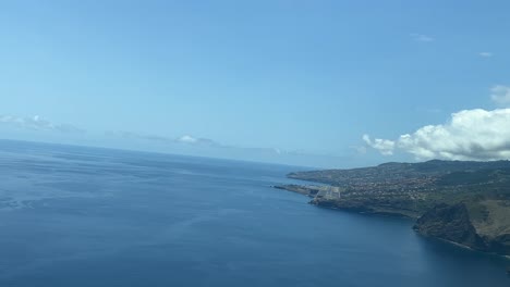 A-real-time-approach-to-Funchal-Airport,-Madeira-Island