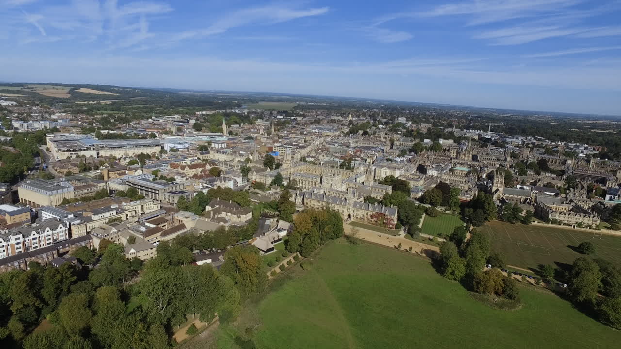 Drone flight over Oxford | city views