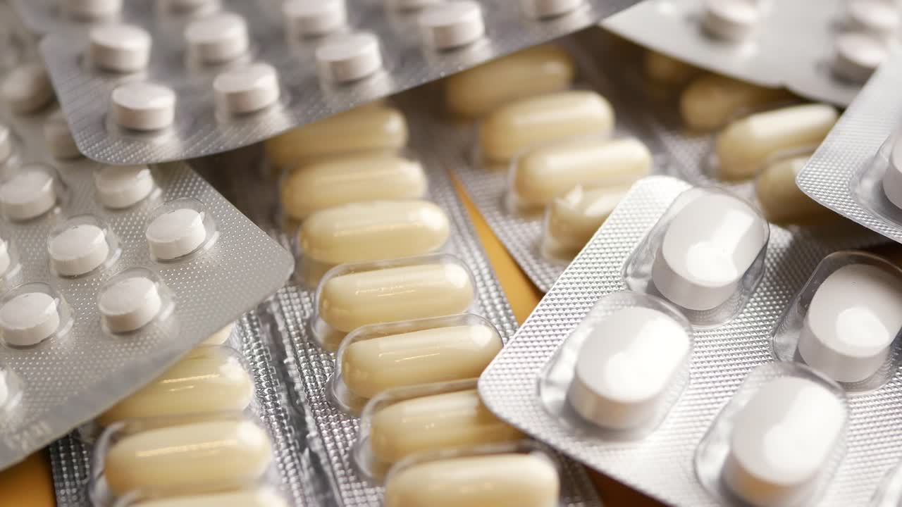 다양한 처방전 의약품 블리스터 패키지