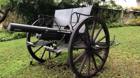 antique world war one quick firing field gun or cannon with wheels