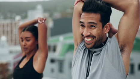 Couple,-fitness-and-training-on-rooftop