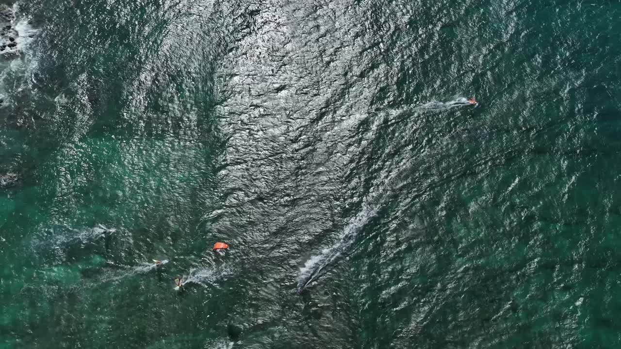 마우이의 익스트림 수상 스포츠