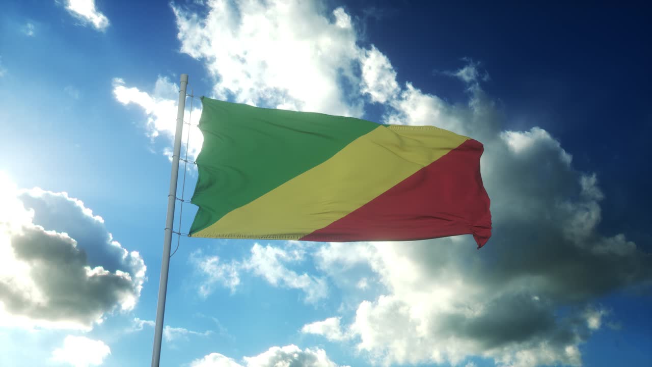 bandera republicana del congo ondeando en el viento contra el hermoso cielo azul