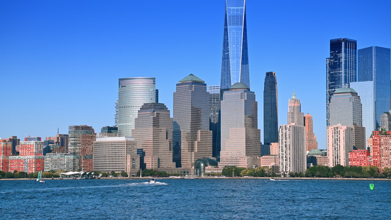 Skyline di New York City dal fiume Hudson