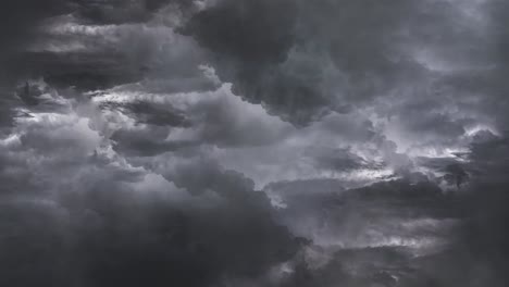 nubes de cumulonimbus y tormentas eléctricas 4k