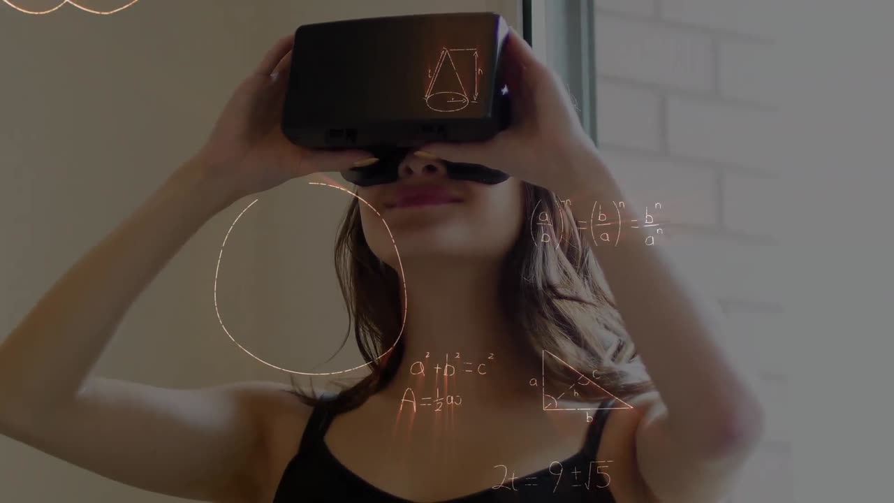 animación de dibujos matemáticos y ecuaciones sobre mujer usando auriculares vr
