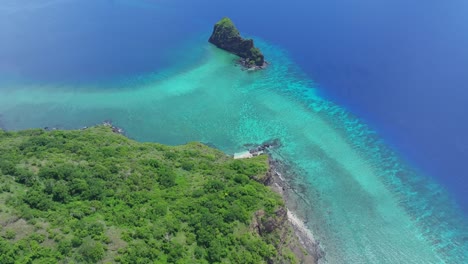 comoros - moheli - ouenefou - main island and his rock
