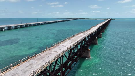 Puente-Viejo-En-Los-Cayos-De-Florida