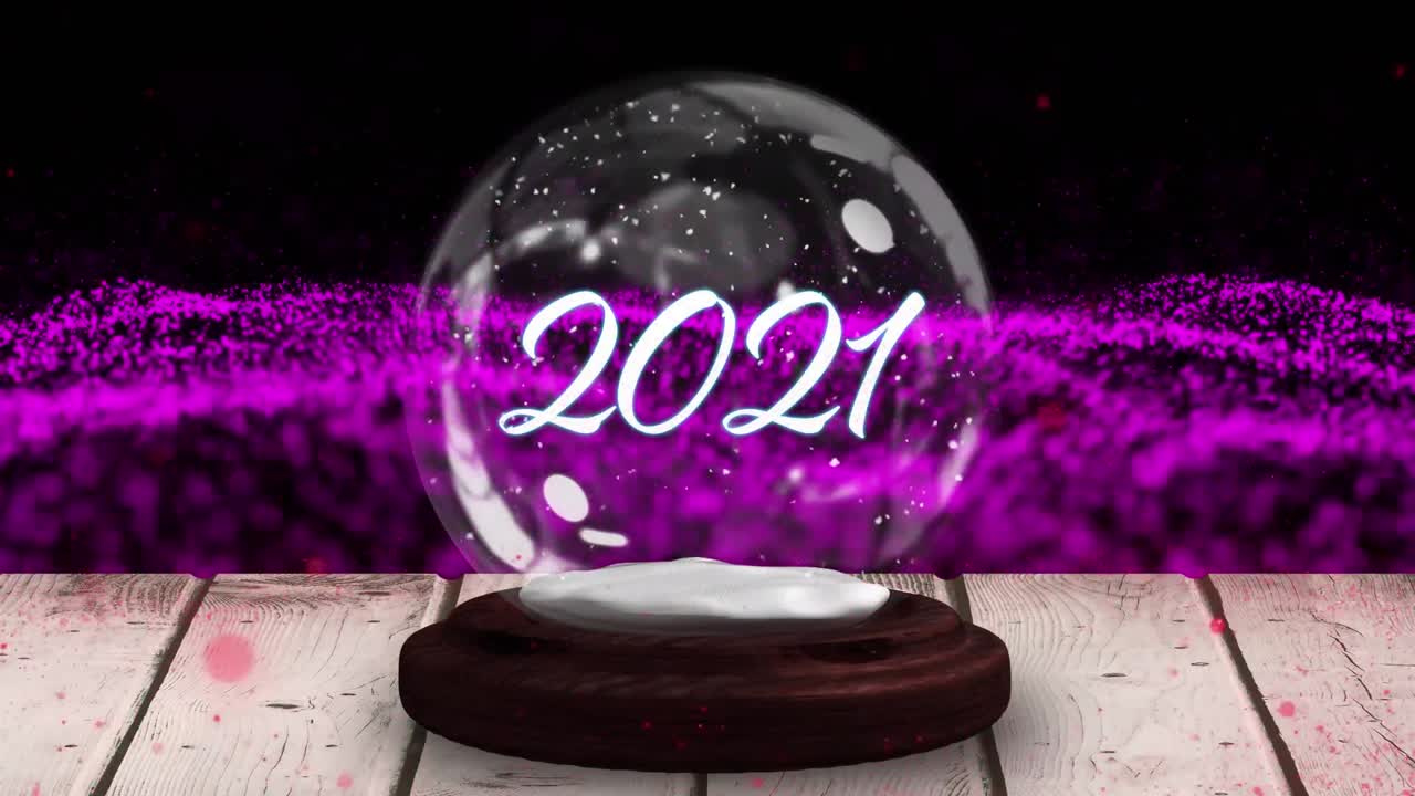 animación de globo de nieve con texto de navidad y nieve cayendo sobre fondo rosa