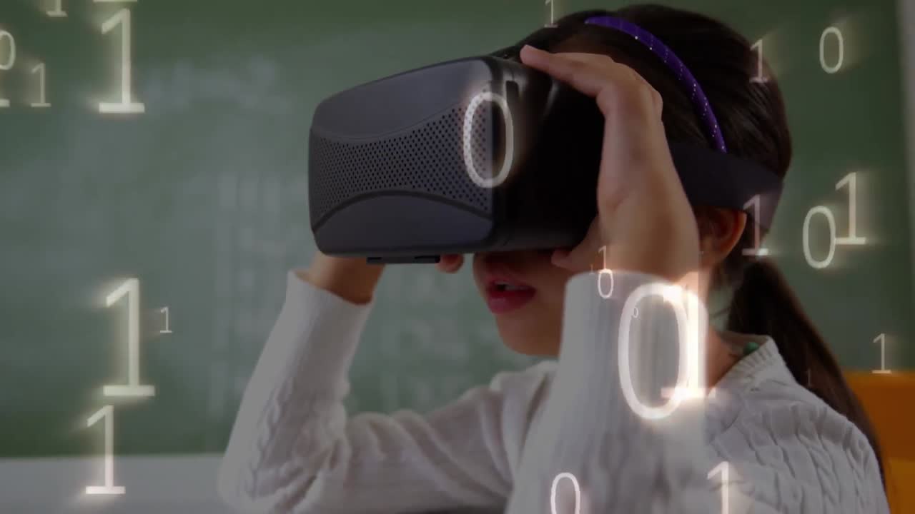 vr 헤드 ⁇ 을 사용하는 여학생에 대한 바이너리 코딩 처리 애니메이션
